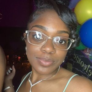 Meet your Posher, Jacayla